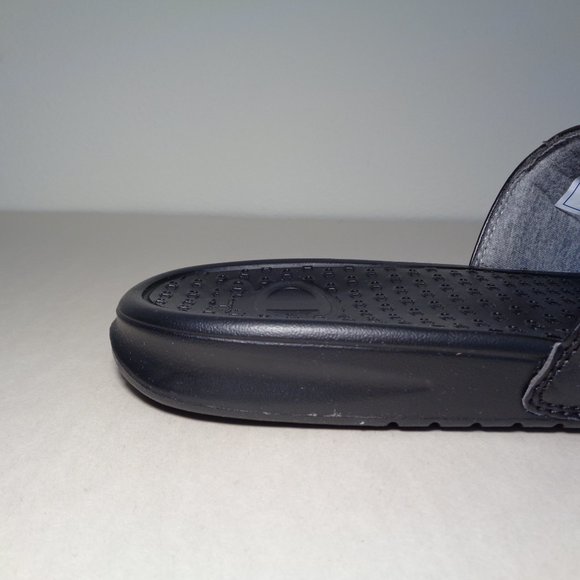 Champion Size 12 M LOGO SLIDE Black Sandals New Men's Shoes - Picture 3 of 15